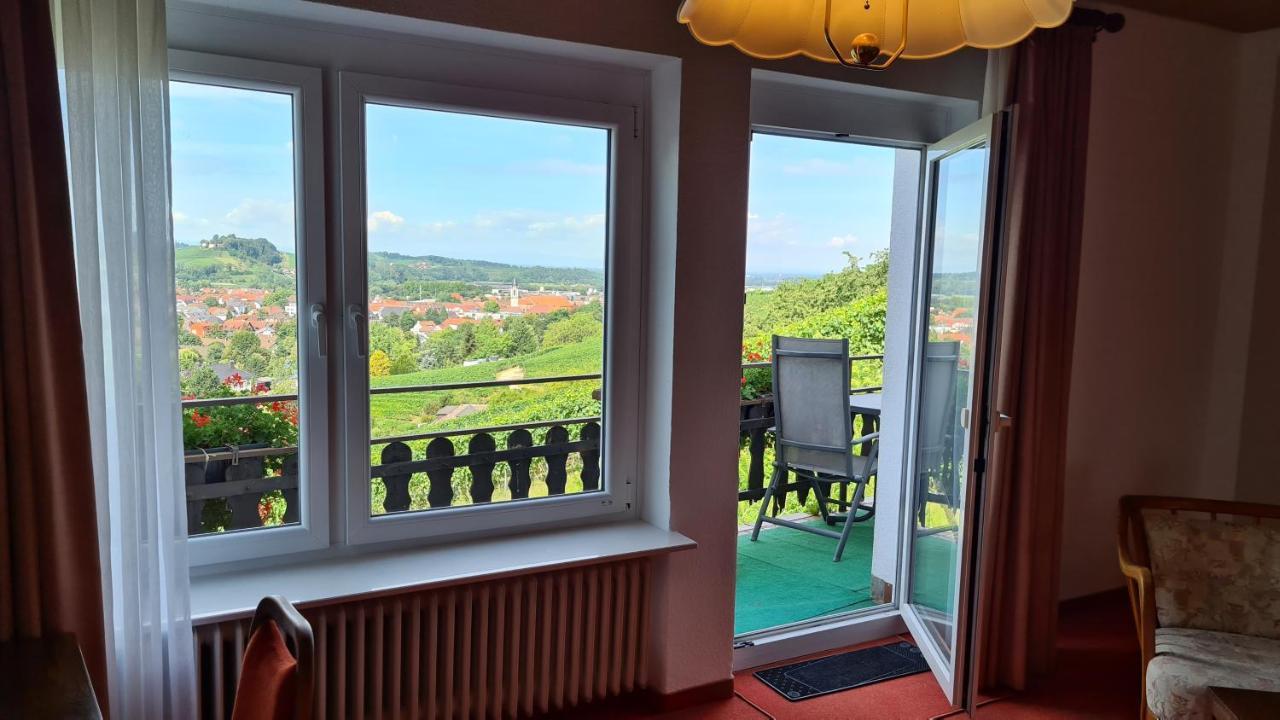 Hotel Haus Am Berg Oberkirch  Buitenkant foto
