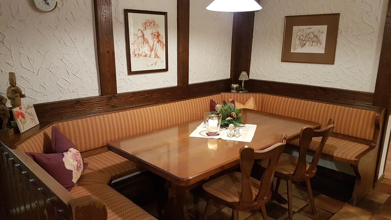 Hotel Haus Am Berg Oberkirch  Buitenkant foto